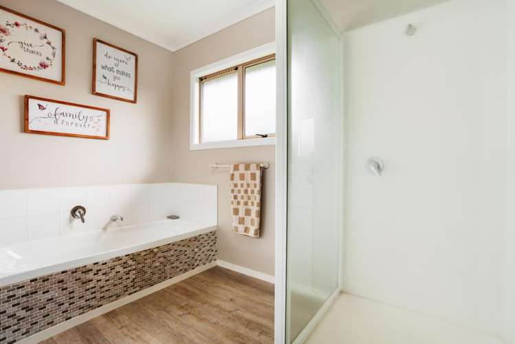 16 Zachary Place Welcome Bay_14