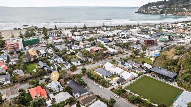 8a Nayland Street Sumner_1