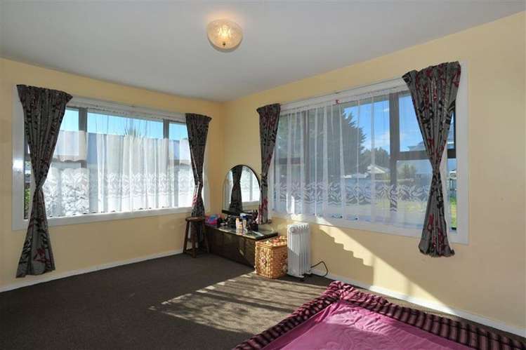 68 Russley Road Russley_5