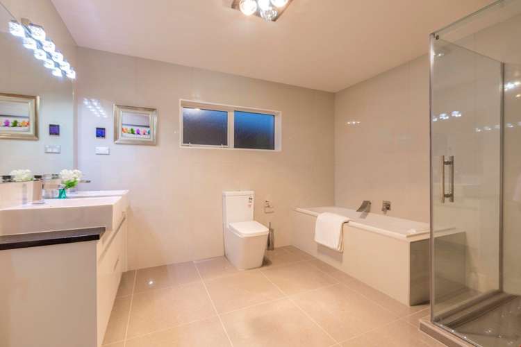 23 Hughs Way Flat Bush_10