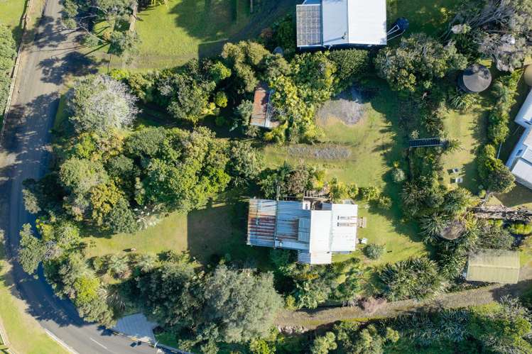 6573 Pouto Road Pouto_34