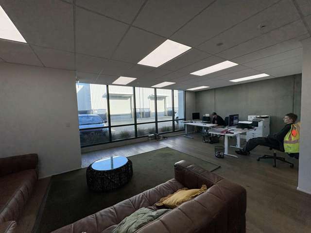 130H Hugo Johnston Drive Penrose_4