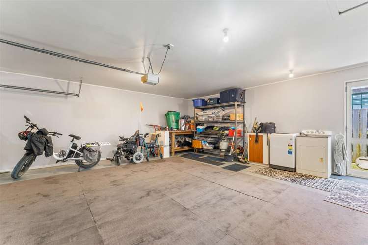 34 Appaloosa Avenue Richmond_31