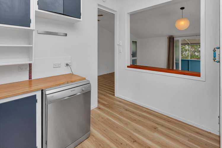 31 Shearwater Street One Tree Point_10