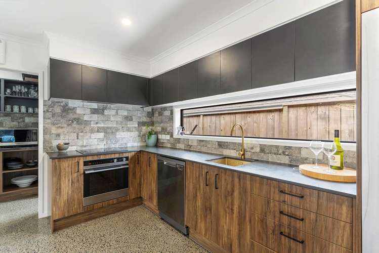 6 Urumaraki Avenue Helensville_6