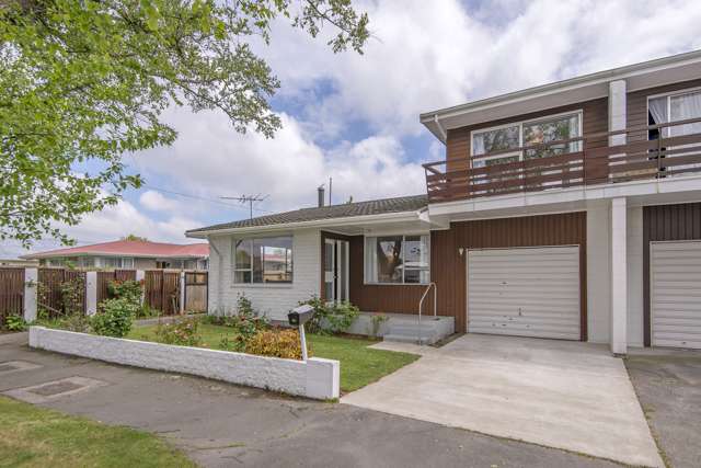 1/15 Gardiners Road Bishopdale_2