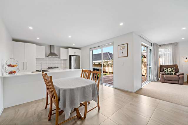 1 Grandison Crescent New Lynn_4