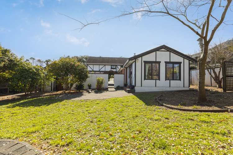 10 Kakariki Grove Waikanae_21