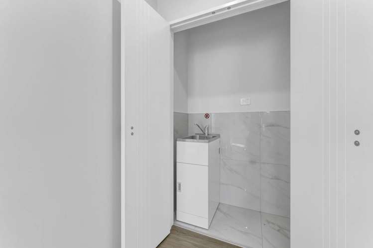 37a Clarkson Crescent Otara_9