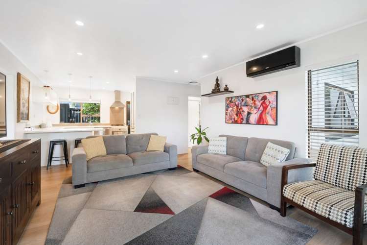 2B The Circle Manly_10
