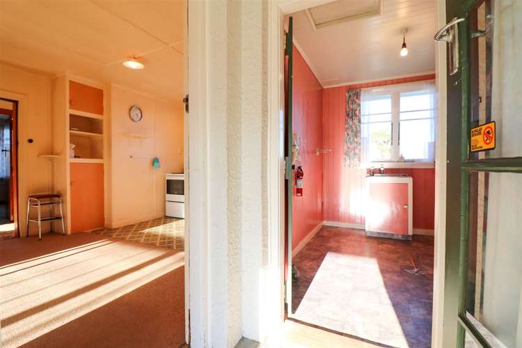 34 George Street Geraldine_13