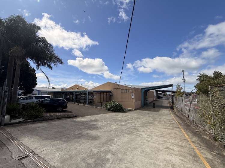 753 Te Atatu Road_0