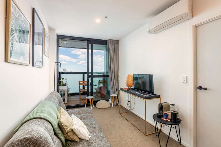 711/147 Victoria Street West_3