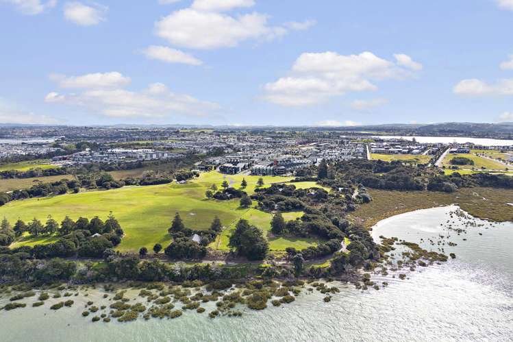 8 Oioi Road Hobsonville_24
