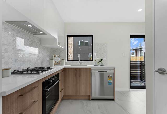 Lot 4/32 Beaumonts Way Manurewa_2