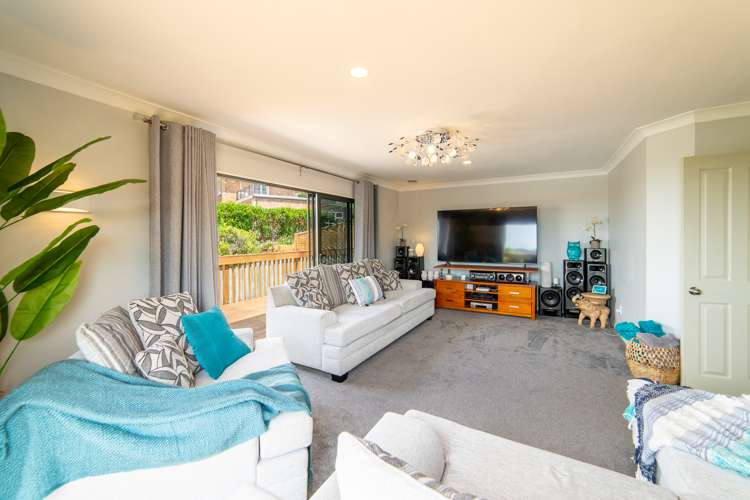 55 Waldorf Crescent Orewa_6