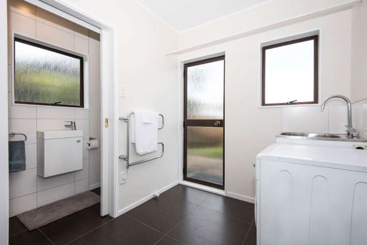 170 Sturges Road Henderson_20