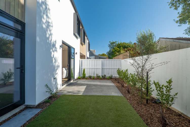 4/9a Winton Street Saint Albans_13