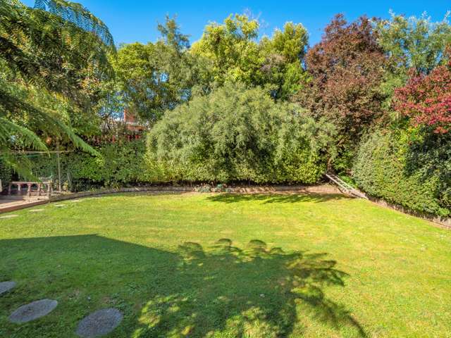 12 Riselaw Road Calton Hill_3