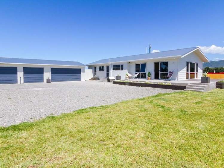 192 State Highway 53 Featherston_16