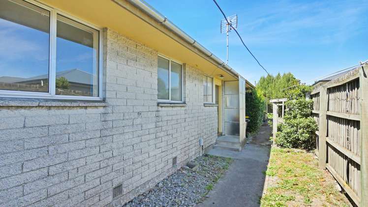 182 Racecourse Road Sockburn_16