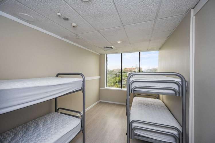 6A Glenside Crescent Eden Terrace_8