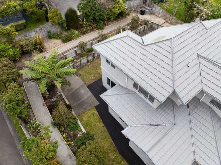 80 Redvers Drive Belmont_21