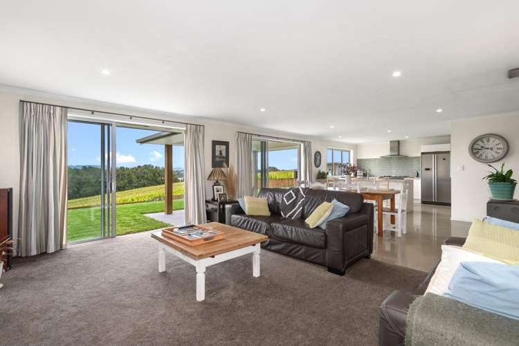 12 Barron Way Ohauiti_7