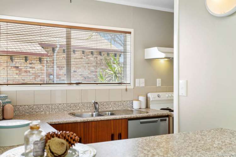 3/22a Tui Glen Road Birkenhead_17