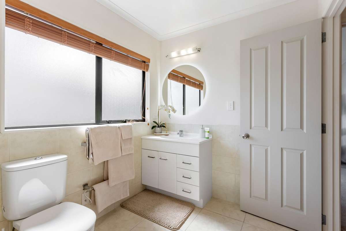 23 Phoenicia Court_3