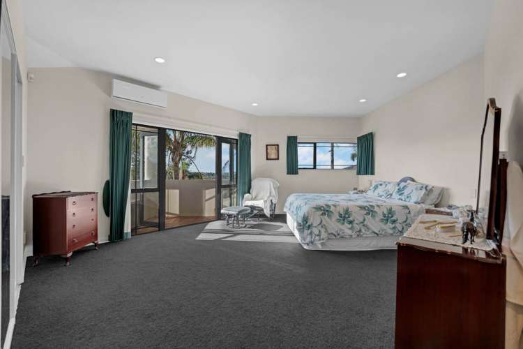 17 Eastwood Rise Browns Bay_13