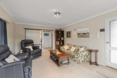 2/16 Camrose Place_2