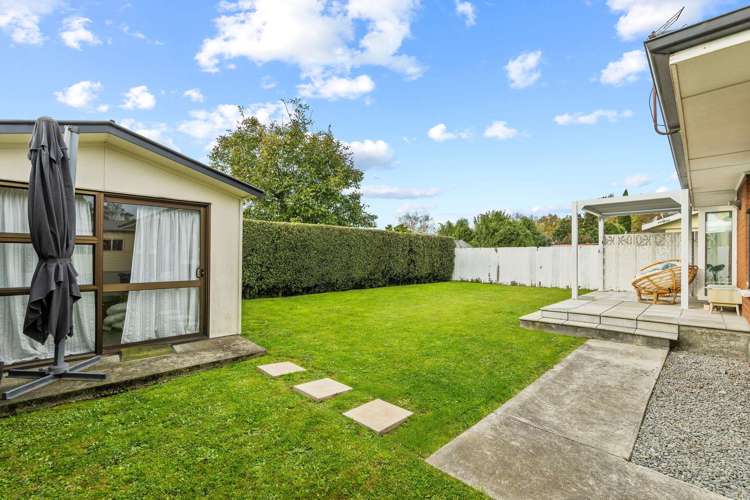 21 La Perouse Place Northcote_6