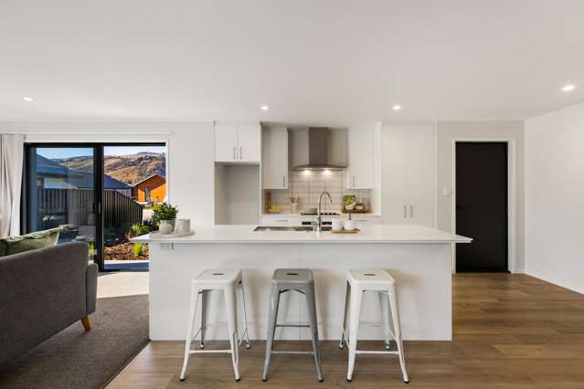 8 Wallis Drive Cromwell_1