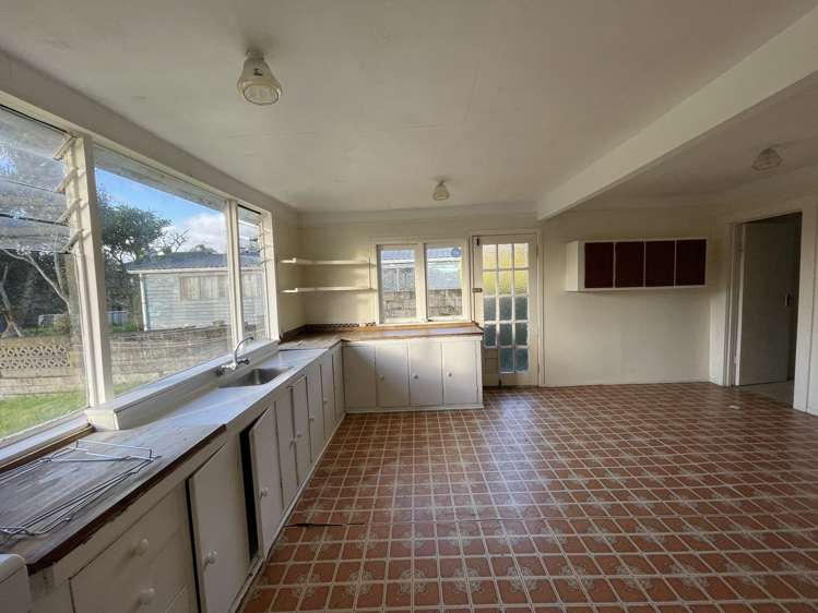 13 Cresta Avenue Beach Haven_8