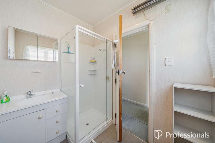 3/1079 High Street Taita_18