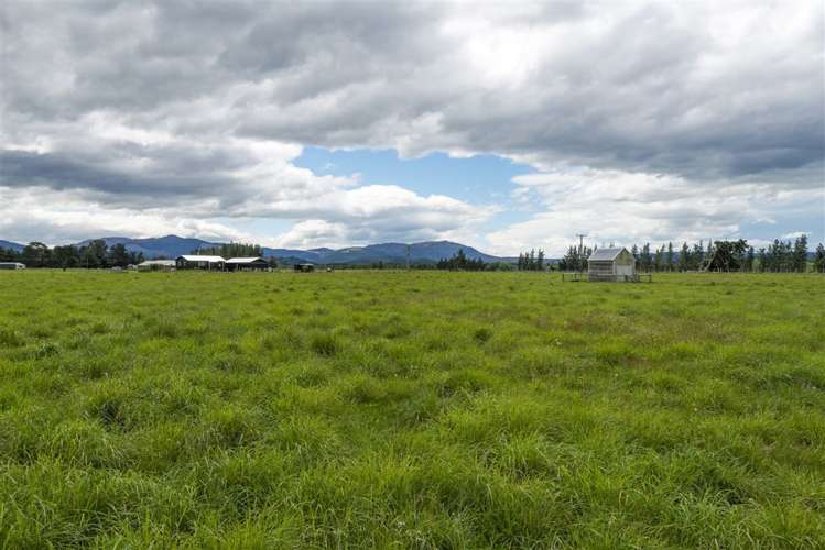 31 Riverside Road Okuku_15