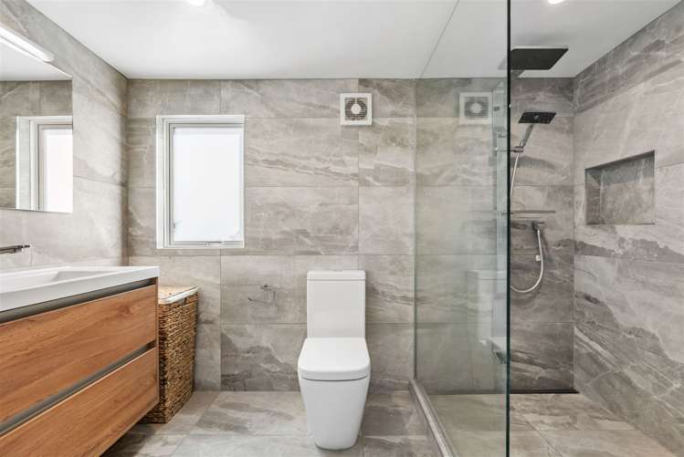 1/16 Tennyson Avenue Takapuna_11