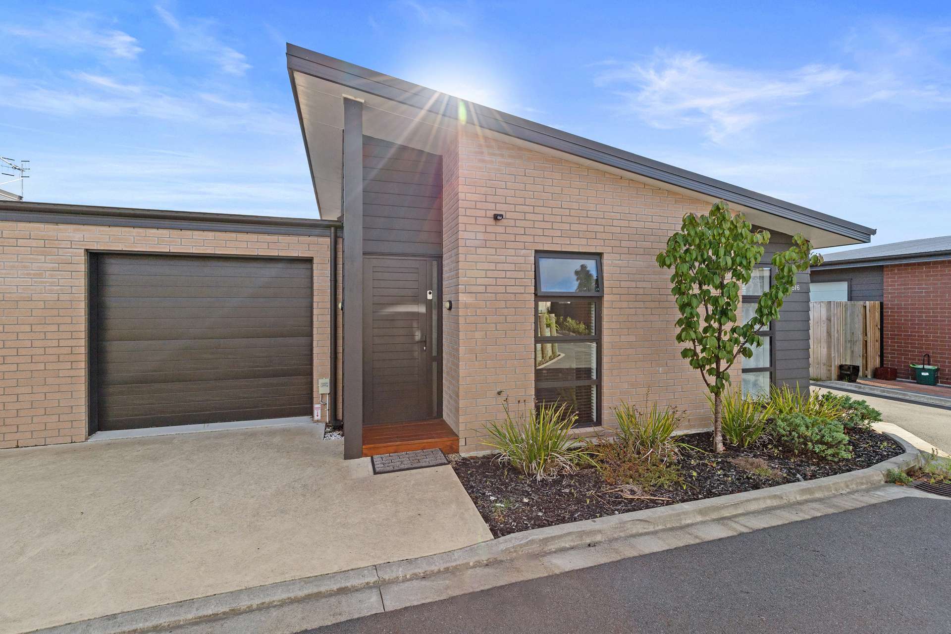 5/6 Church Road Pukete_0