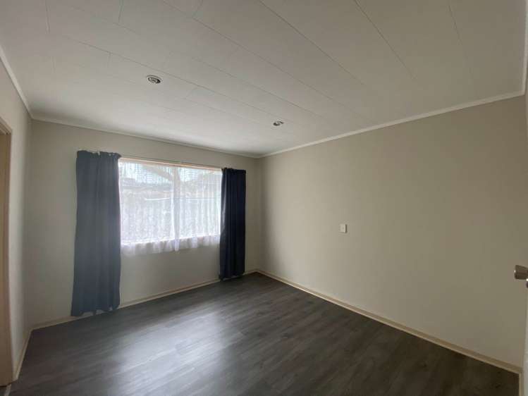 3/102 Coronation Road Papatoetoe_4