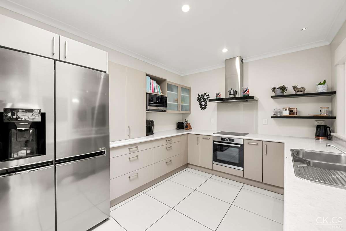 144 Riverside Drive_3