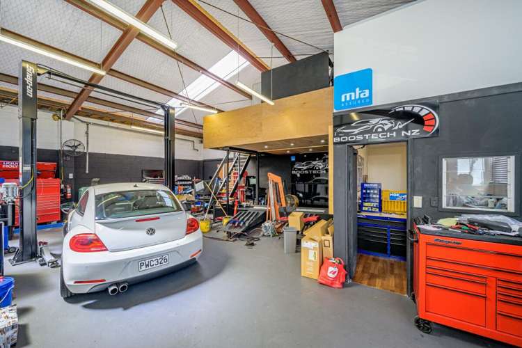 11 View Road Henderson_18