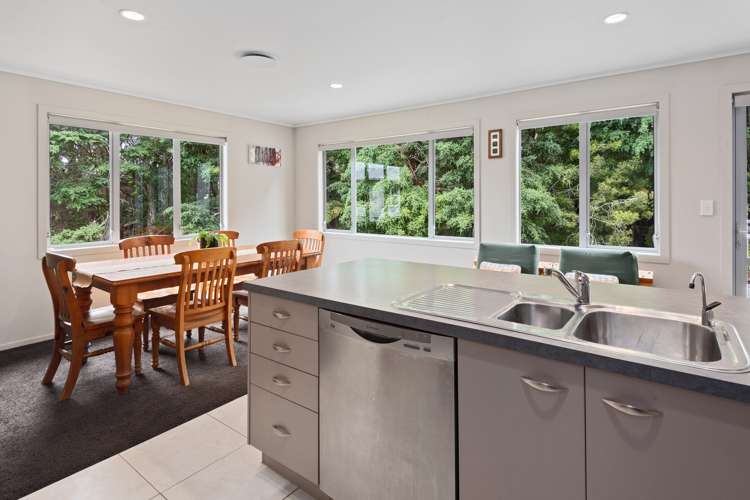 11a Kauri Place Parahaki_20