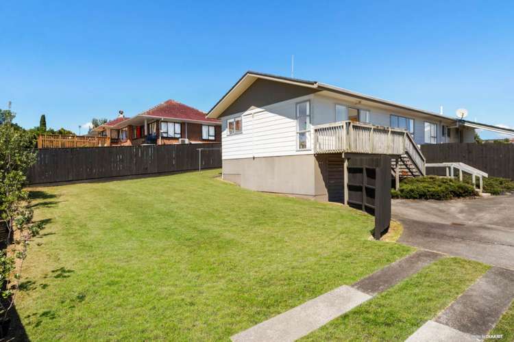 2/6 Benygloe Place Highland Park_15