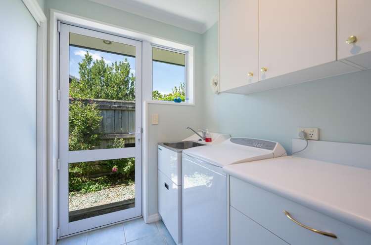 3 Sterling Way Stoke_13