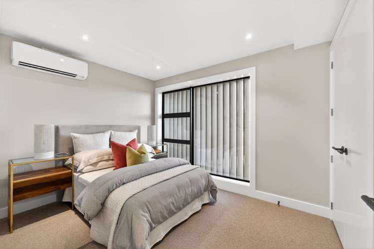 52 Beach Road Castor Bay_21