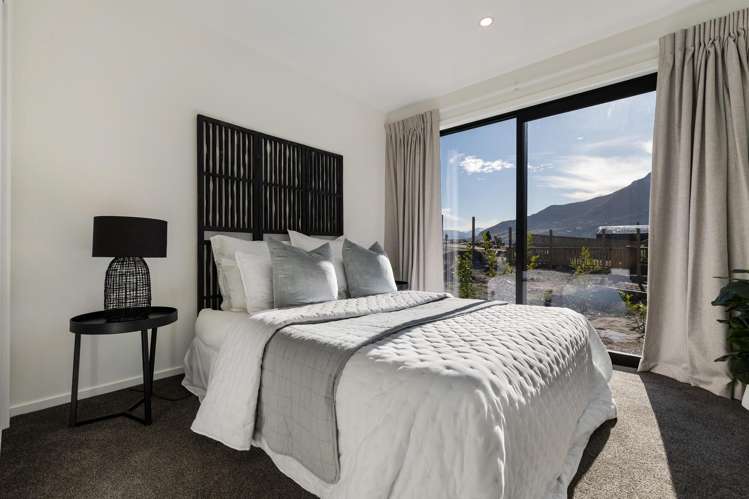 30 Grain Close Jacks Point_17