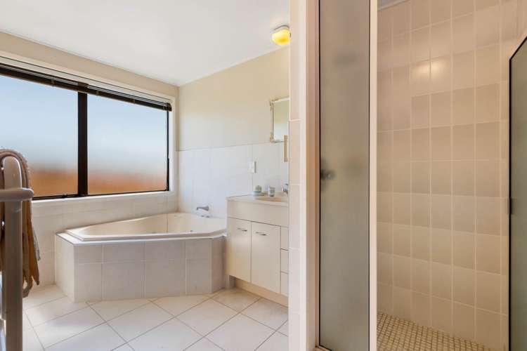 35 Oliver Road Eastern Beach_21