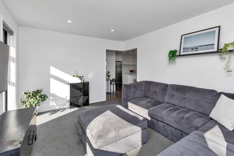 10 Lochiel Place Te Kamo_17