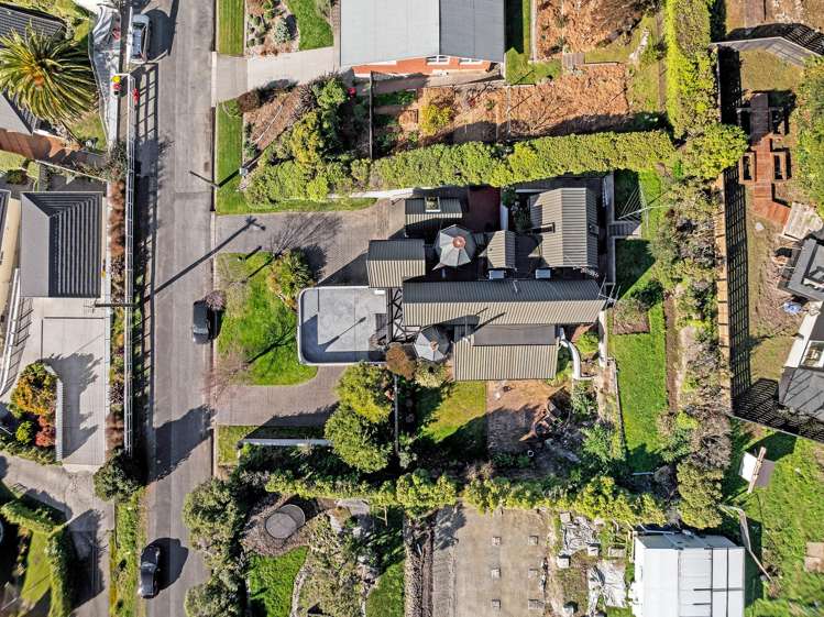 8 Muritai Terrace Mount Pleasant_21